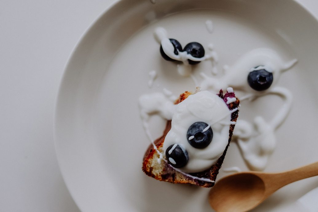 Sommerlicher Zitronen Joghurt Kuchen